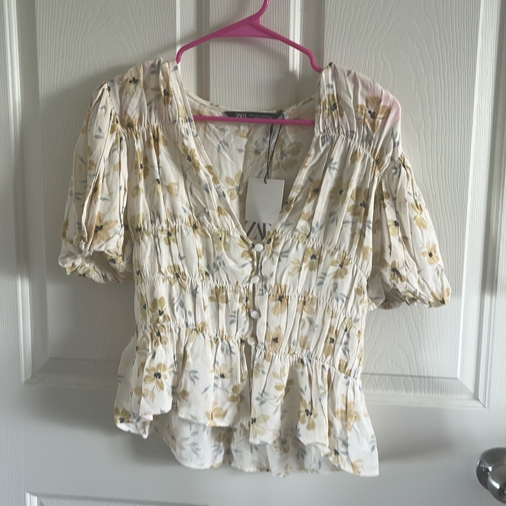 Floral top